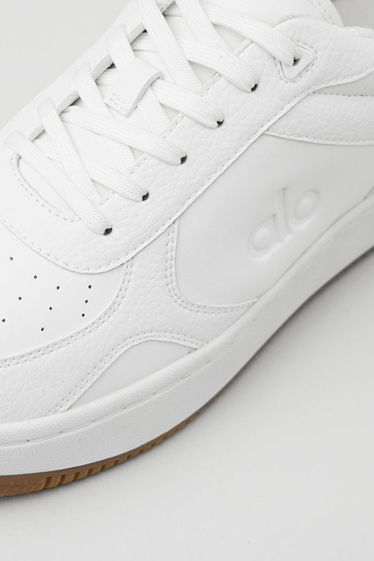 ALO Recovery Mode Sneaker (Unisex) - Natural White/Gum
