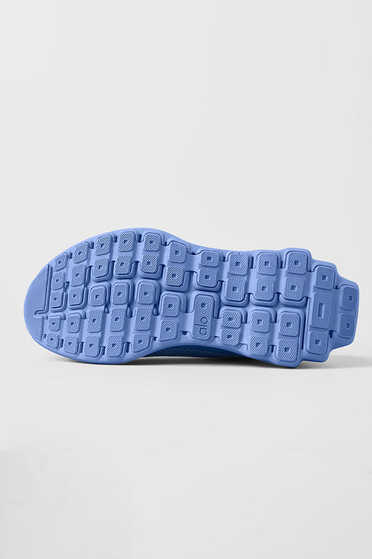 ALO Runner (Unisex) - Crystal Clear Blue