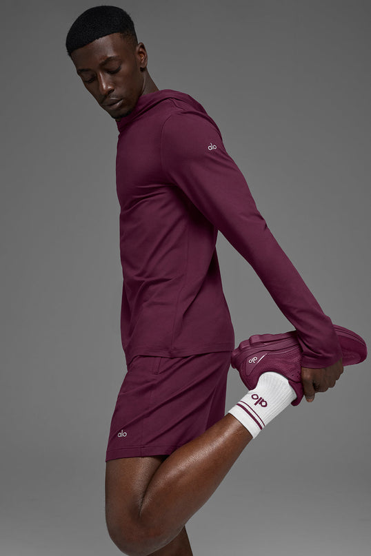ALO Runner (Unisex) - Burgundy