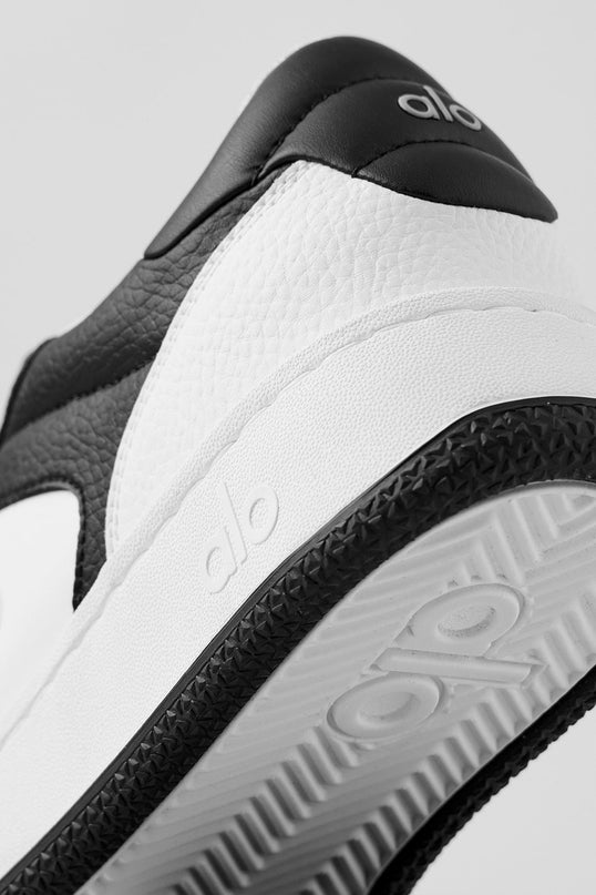 ALO Recovery Mode Sneaker (Unisex) - Black/White