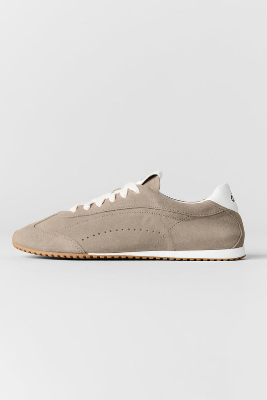 ALO Sunset Sneaker (Unisex) - Gravel