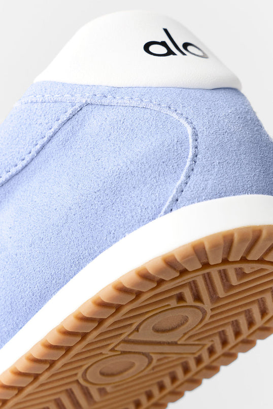ALO Sunset Sneaker (Unisex) - Light Provence Blue