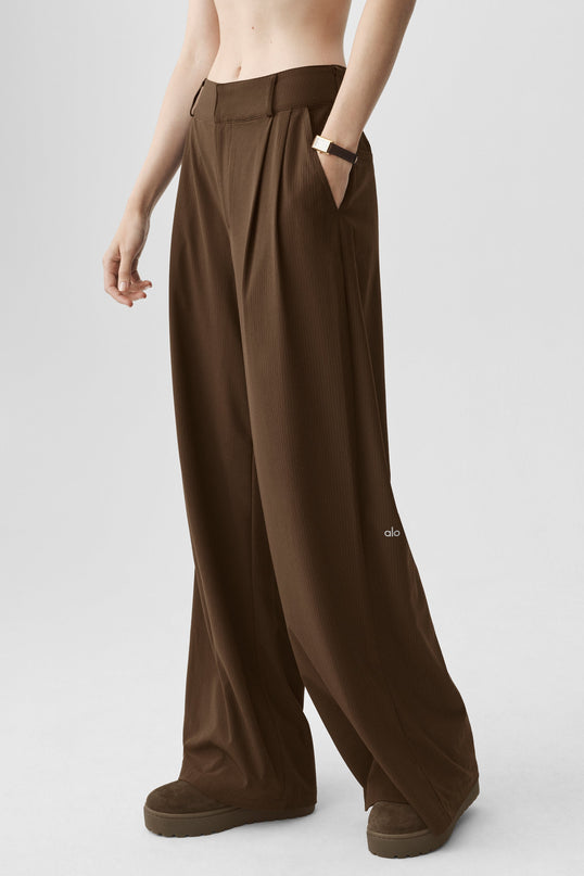 High-Waist Dreamscape Trouser (Short) - Espresso