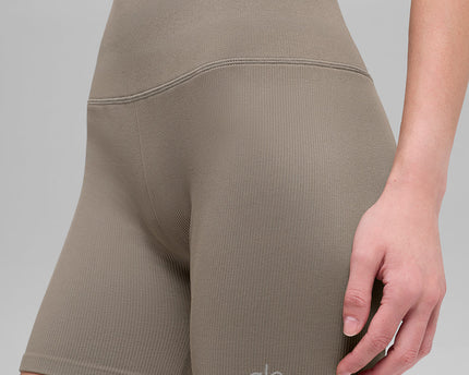 5' Seamless Ribbed Favorite Short - Light Cocoa