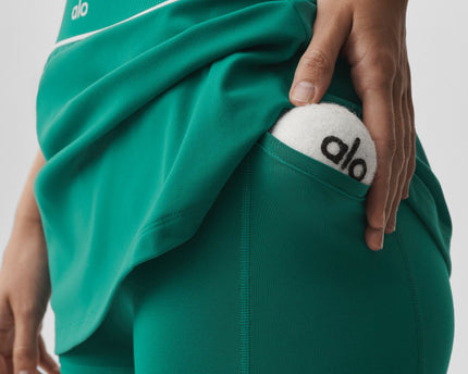 ALO Softsculpt Amp It Up Tennis Skirt - Emerald Isle